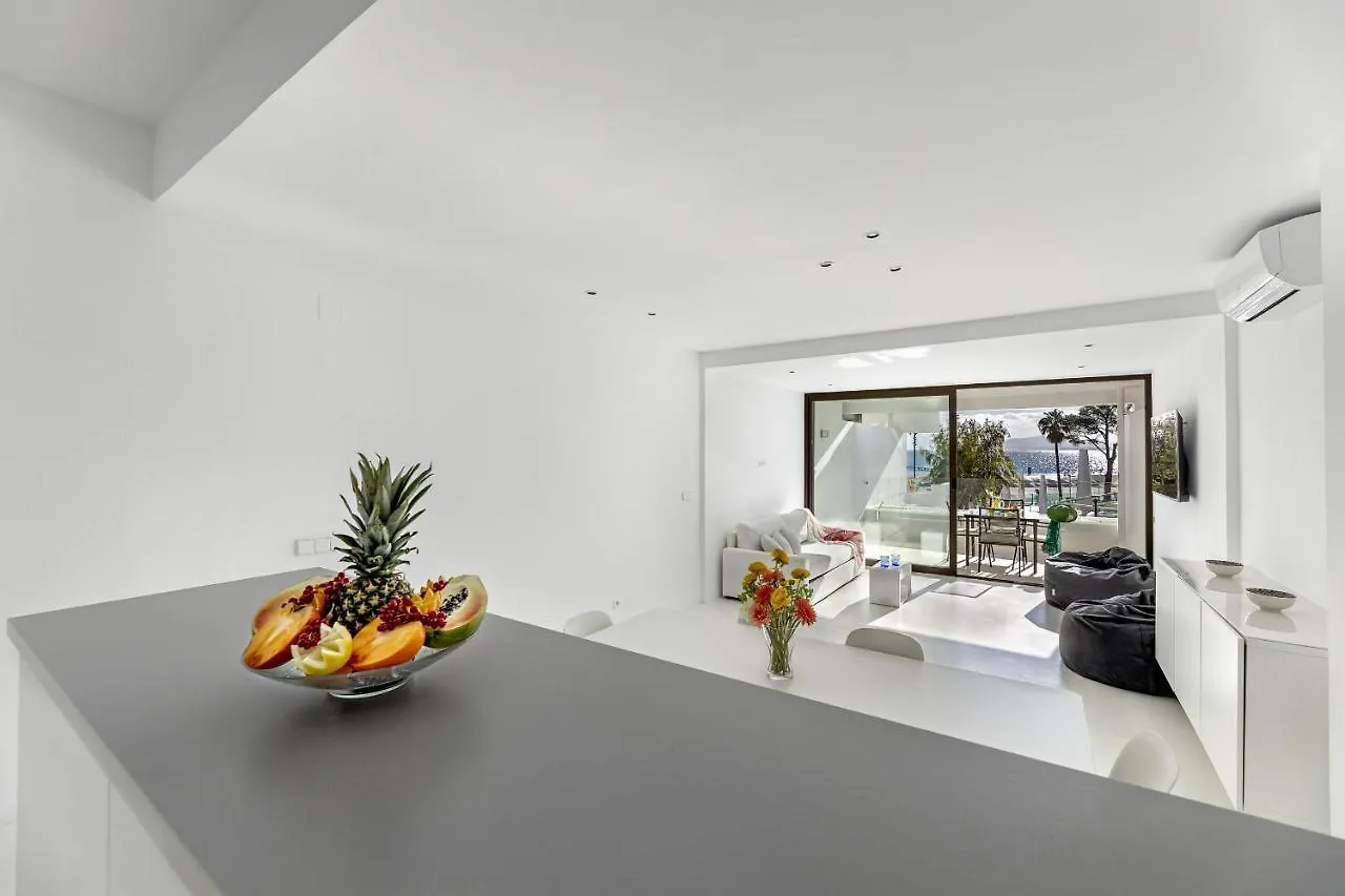 Beachfront Apartment In Alcudia Beach Cb 3 Ισπανία