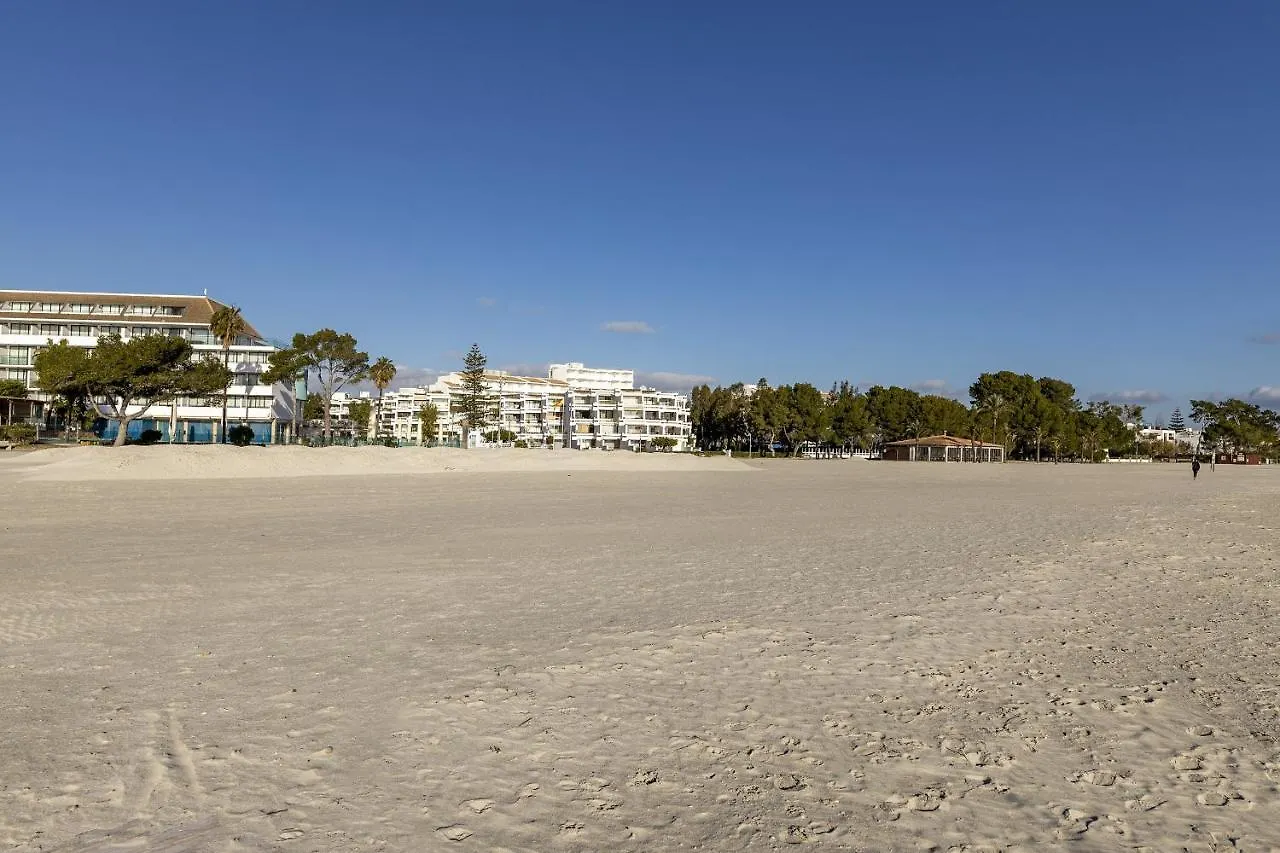 Beachfront Apartment In Alcudia Beach Cb 3  Αλκούδια