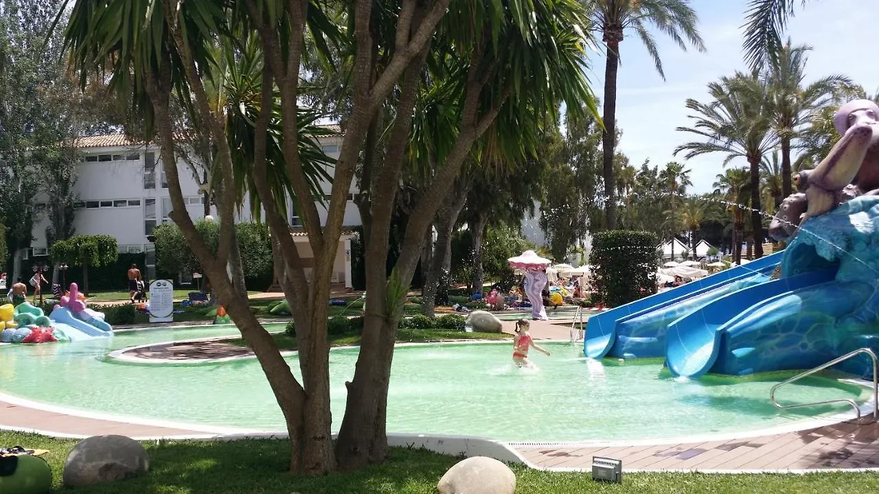 Beachfront Apartment In Alcudia Beach Cb 3
